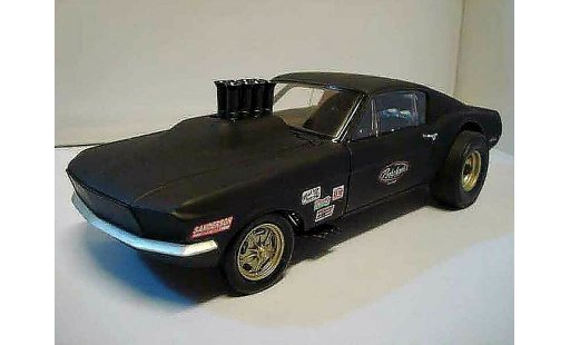 Ford Mustang Gasser 1/18 GMP drag pork chop flat black diecast model cars