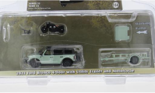 Diecast model cars Ford Bronco Base grey 2021 1/64 Greenlight