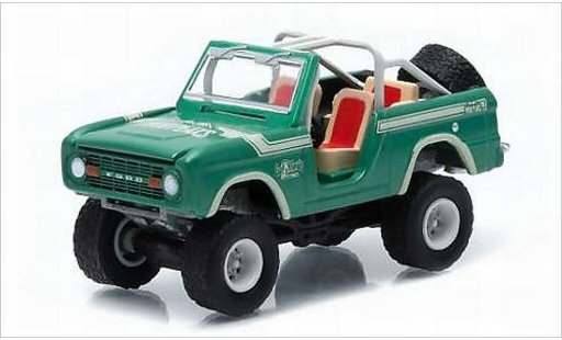 Ford Bronco Wagon 1/64 Greenlight metallic green/Dekor Twin Peaks 1976 diecast model cars
