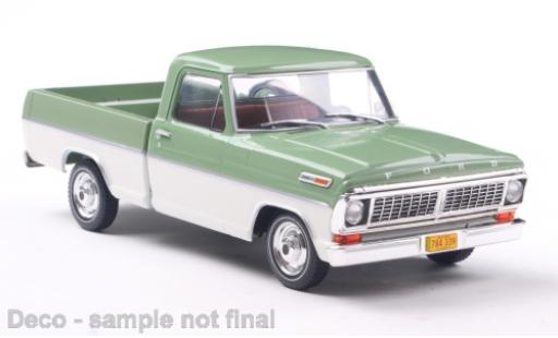 Diecast model cars Ford F-100 Pickup 00 green 1/24 WhiteBox