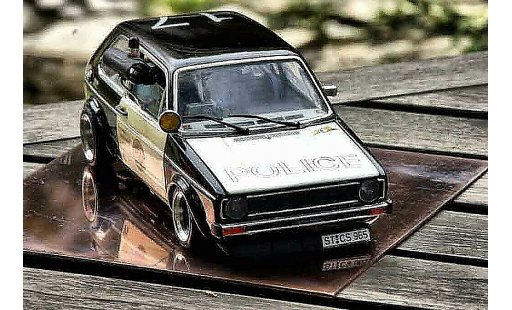 Volkswagen Golf GTI 1/18 Solido police / police diecast model cars
