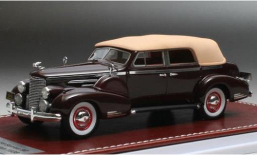 Diecast model cars Cadillac V16 Convertible Series 90 Sedan red 1938 hood ferm&Atilde;&copy; 1/43 GIM   Great Iconic Models