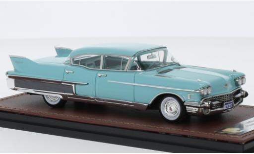 Diecast model cars Cadillac Fleetwood Sixty Special 60 turquoise 1958 1/43 GLM
