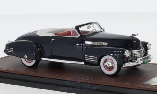 Diecast model cars Cadillac Series 62 Convertible Coupe metallic blue 1941 1/43 GLM