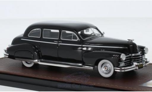 Diecast model cars Cadillac Series 75 Limousine Fleetwood black 1947 1/43 GLM