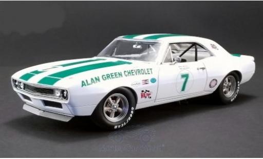 Diecast model cars Chevrolet Camaro Z28 Z/28 Trans Am Trans-Am 1967 A.Green 1/18 GMP