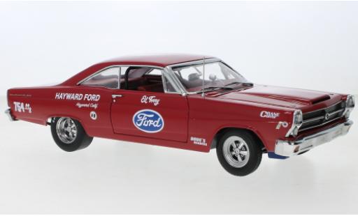 Diecast model cars Ford Fairlane Berline 427 Prototype Hayward red 1966 1/18 GMP