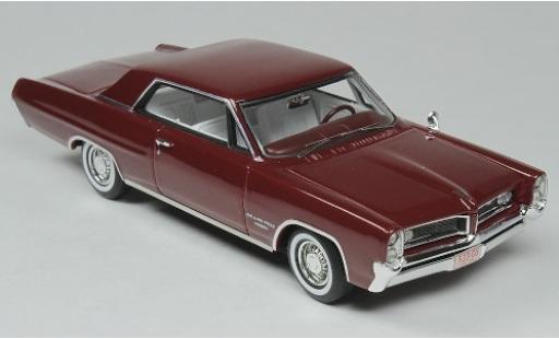 Diecast model cars Pontiac Grand Prix 1964 red 1/43 Goldvarg Collections