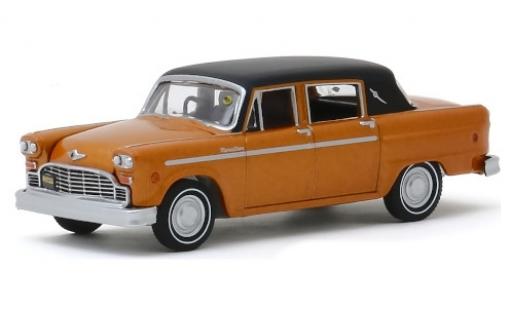 Diecast model cars Checker Marathon berline metallic orange/matt-black 1972 1/64 Greenlight