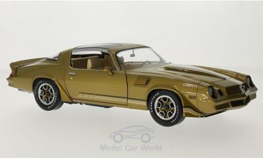 Diecast model cars Chevrolet Camaro Z28 gold/Dekor 1981 1/18 Greenlight