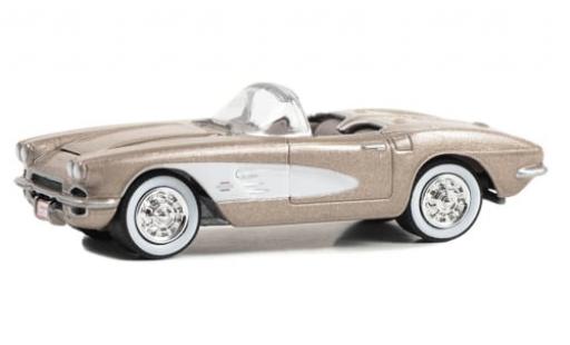 Diecast model cars Chevrolet Corvette Convertible (C1) metallise beige 1961 1/64 Greenlight