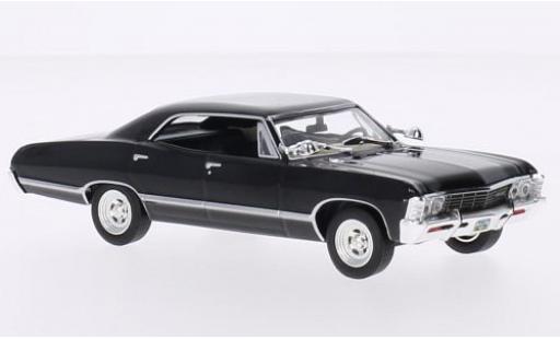 Diecast model cars Chevrolet Impala Sedan Sport black Supernatural TV Series 1967 1/43 Greenlight