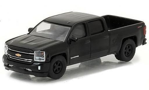 Diecast model cars Chevrolet Silverado pickup black 2016 1/64 Greenlight