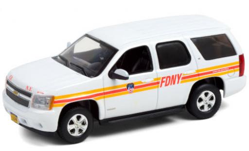 Diecast model cars Chevrolet Tahoe pompiers FDNY - City of New York Fire Department 2011 1/43 Greenlight