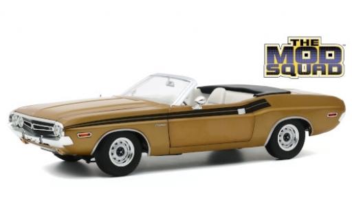 Diecast model cars Dodge Challenger Cabriolet 340 Convertible gold/black The Mod Squad 1971 1/18 Greenlight