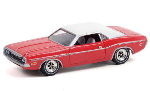 Diecast model cars Dodge Challenger Coupe red/white 1970 1/64 Greenlight
