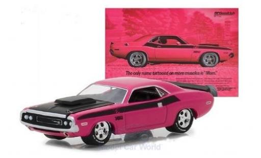 Diecast model cars Dodge Challenger 1970 T/A pink/black 1/64 Greenlight