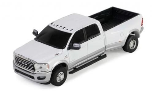 Diecast model cars Dodge RAM pickup Dodge 500 Laramie Dually white 2020 1/64 Greenlight