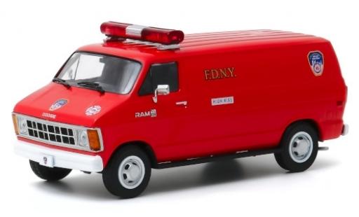 Diecast model cars Dodge RAM pompiers B 150 FDNY 1983 1/43 Greenlight