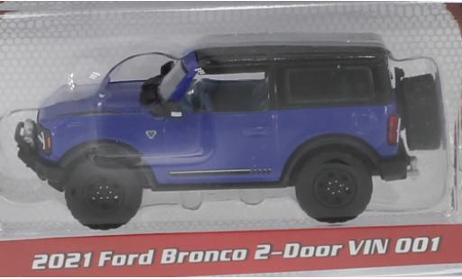 Diecast model cars Ford Bronco Base blue/black 2021 VIN 001 1/64 Greenlight