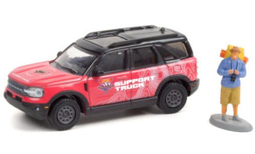 Diecast model cars Ford Bronco Sport Base Sport Off-Roadeo Adventure Support Truck 2021 avec figurine 1/64 Greenlight