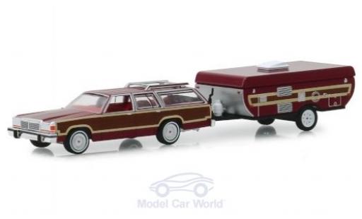 Diecast model cars Ford LTD Country Squire red/Holzoptik 1981 with Pop-Up Camper Trailer 1/64 Greenlight
