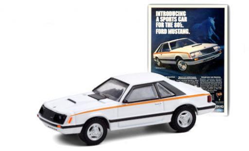 Diecast model cars Ford Mustang Fastback 3-Door white/orange 1980 1/64 Greenlight