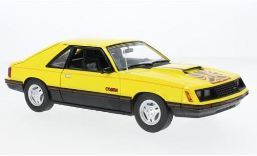 Diecast model cars Ford Mustang Cobra Fastback yellow/black 1979 1/18 Greenlight