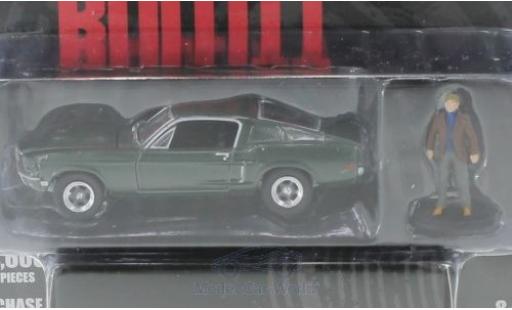 Diecast model cars Ford Mustang Bullitt green 1968 with Steve McQueen Figur 1/64 Greenlight