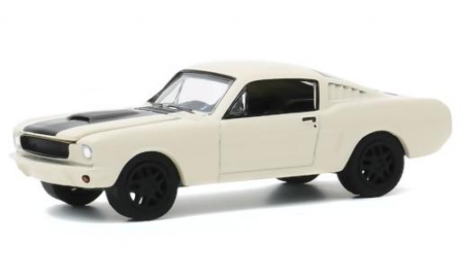 Diecast model cars Ford Mustang Hardtop white/matt-black 1966 Testfahrzeug 1/64 Greenlight