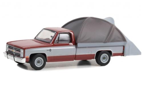 Diecast model cars Chevrolet C-20 pickup Silverado red /d 1983 1/64 Greenlight