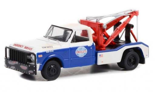 Diecast model cars Chevrolet C-30 wrecker Abschleppwagen Orvilles Day & Nite 1969 1/64 Greenlight