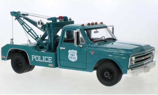Diecast model cars Chevrolet C-30 wrecker Dually City Of Nouveau York Police 1967 1/18 Greenlight