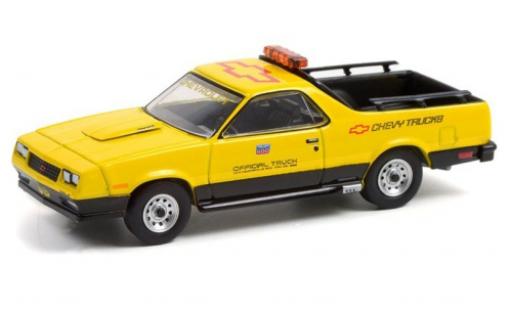 Diecast model cars Chevrolet El Camino pickup Official Truck Indianapolis 500 1986 1/64 Greenlight