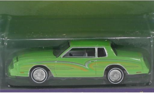 Diecast model cars Chevrolet Monte Carlo Coupe green/Dekor 1972 1/64 Greenlight