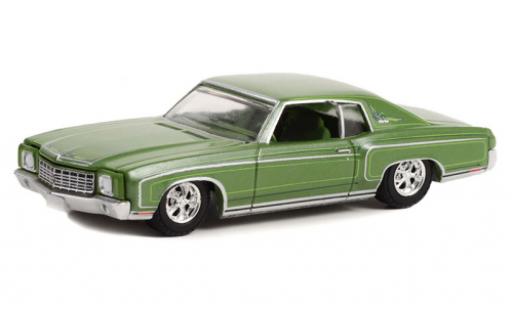 Diecast model cars Chevrolet Monte Carlo Coupe metallise green 1970 1/64 Greenlight