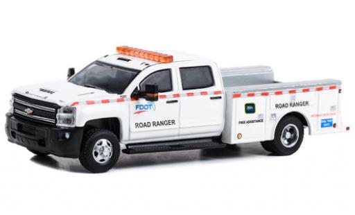 Diecast model cars Chevrolet Silverado pickup 3500 Dually Service Bed pie 2018 1/64 Greenlight