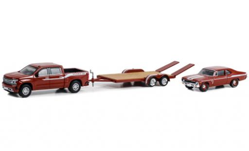 Diecast model cars Chevrolet Silverado pickup Counting Cars 2020 1/64 Greenlight