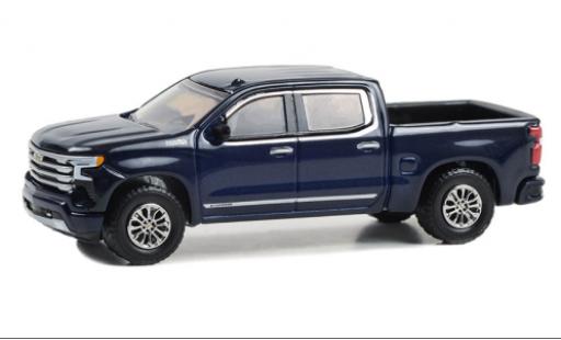 Diecast model cars Chevrolet Silverado pickup haut Country blue 2023 1/64 Greenlight