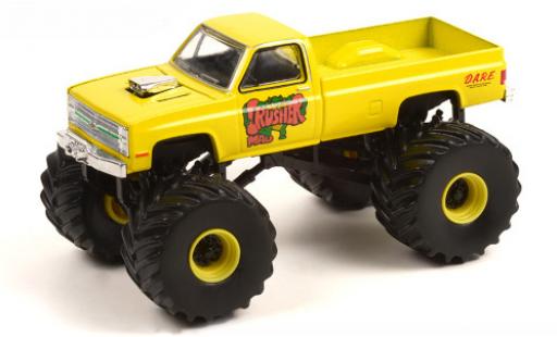 Diecast model cars Chevrolet Silverado pickup Mad Crusher 1987 1/64 Greenlight