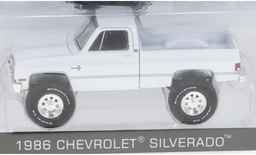 Diecast model cars Chevrolet Silverado pickup Squarebody white 1986 1/64 Greenlight