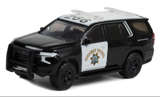 Diecast model cars Chevrolet Tahoe police Pursuit Vehicle California Highway Patrol 2021 1/64 Greenlight