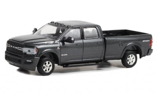 Diecast model cars Dodge RAM pickup 2500 Big Horn Sport 4x4 metallise grey 2022 1/64 Greenlight