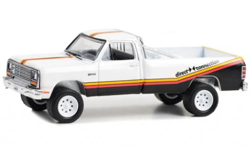 Diecast model cars Dodge RAM pickup D-150 direct Connection 1981 1/64 Greenlight