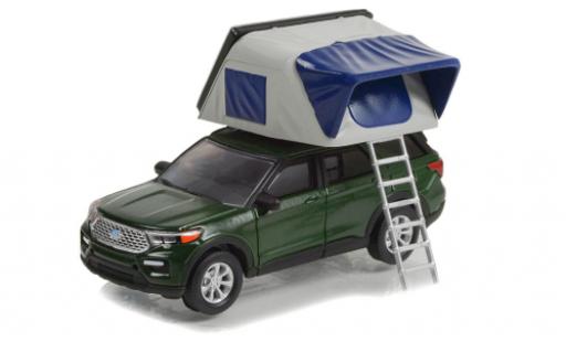 Diecast model cars Ford Explorer Limited green 2022 1/64 Greenlight
