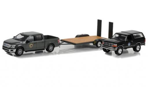 Diecast model cars Ford F-150 Pickup 50 Yellowstone 2018 1/64 Greenlight