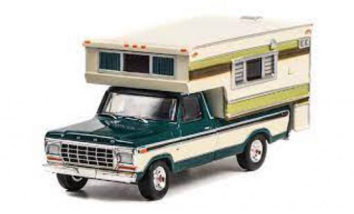 Diecast model cars Ford F-250 Pickup green/grey 1978 1/64 Greenlight