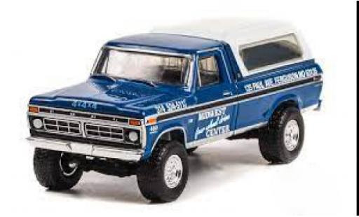 Diecast model cars Ford F-250 Pickup Midwest Four Wheel Drive Center 1974 1/64 Greenlight