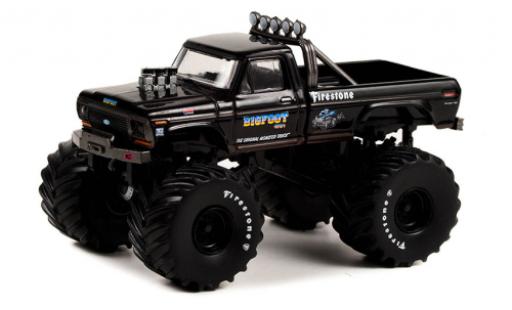 Diecast model cars Ford F-250 Monster Truck black Bigfoot 1974 1/64 Greenlight