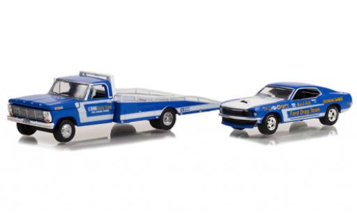 Diecast model cars Ford F-350 Ramp Truck Drag Team 1969 1/64 Greenlight